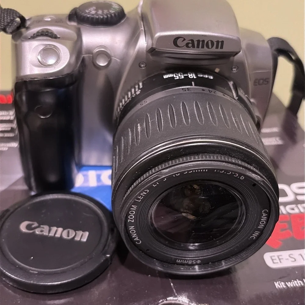 Canon EOS Rebel DSLR Camera 6.3 / Lens Kit EF-S 18-55 With Memory Card New Batt